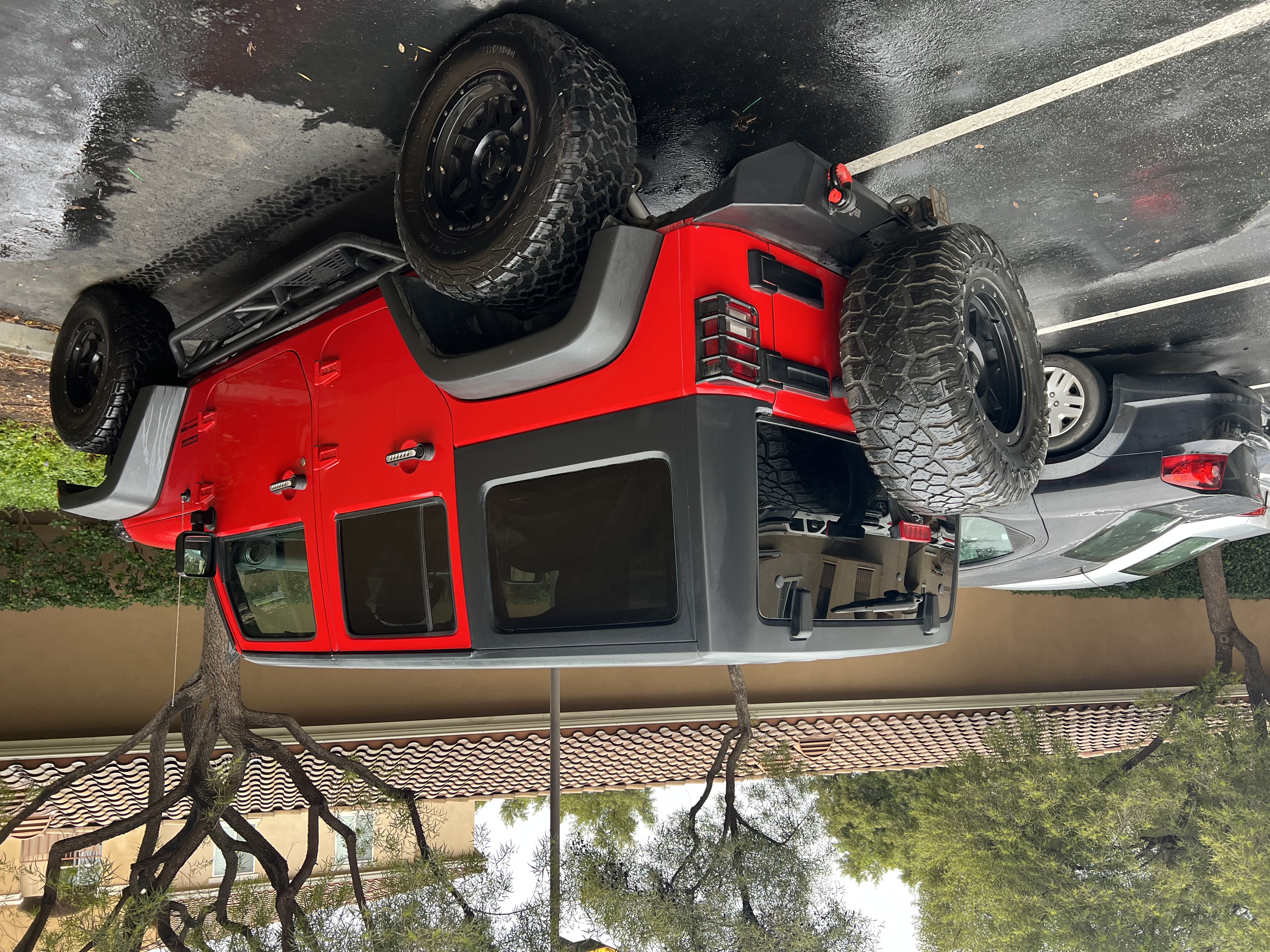 Used 2018 Jeep Wrangler Unlimited Sport S AWD/4WD image 2