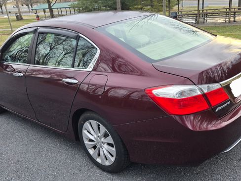 Used 2014 Honda Accord EX image 5
