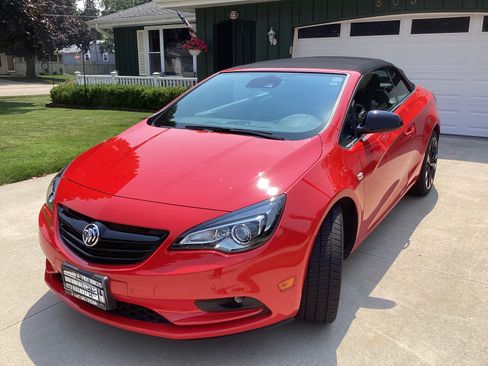 Used 2017 Buick Cascada Sport Touring FWD image 2