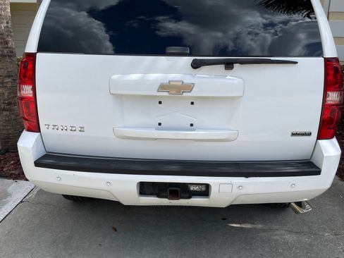 Used 2011 Chevrolet Tahoe LT image 6