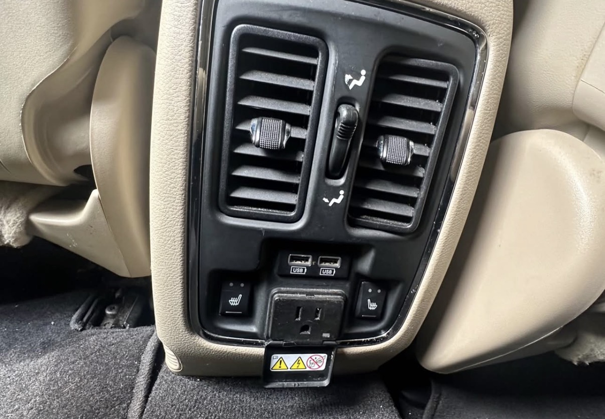 Used 2014 Jeep Grand Cherokee Limited RWD image 8