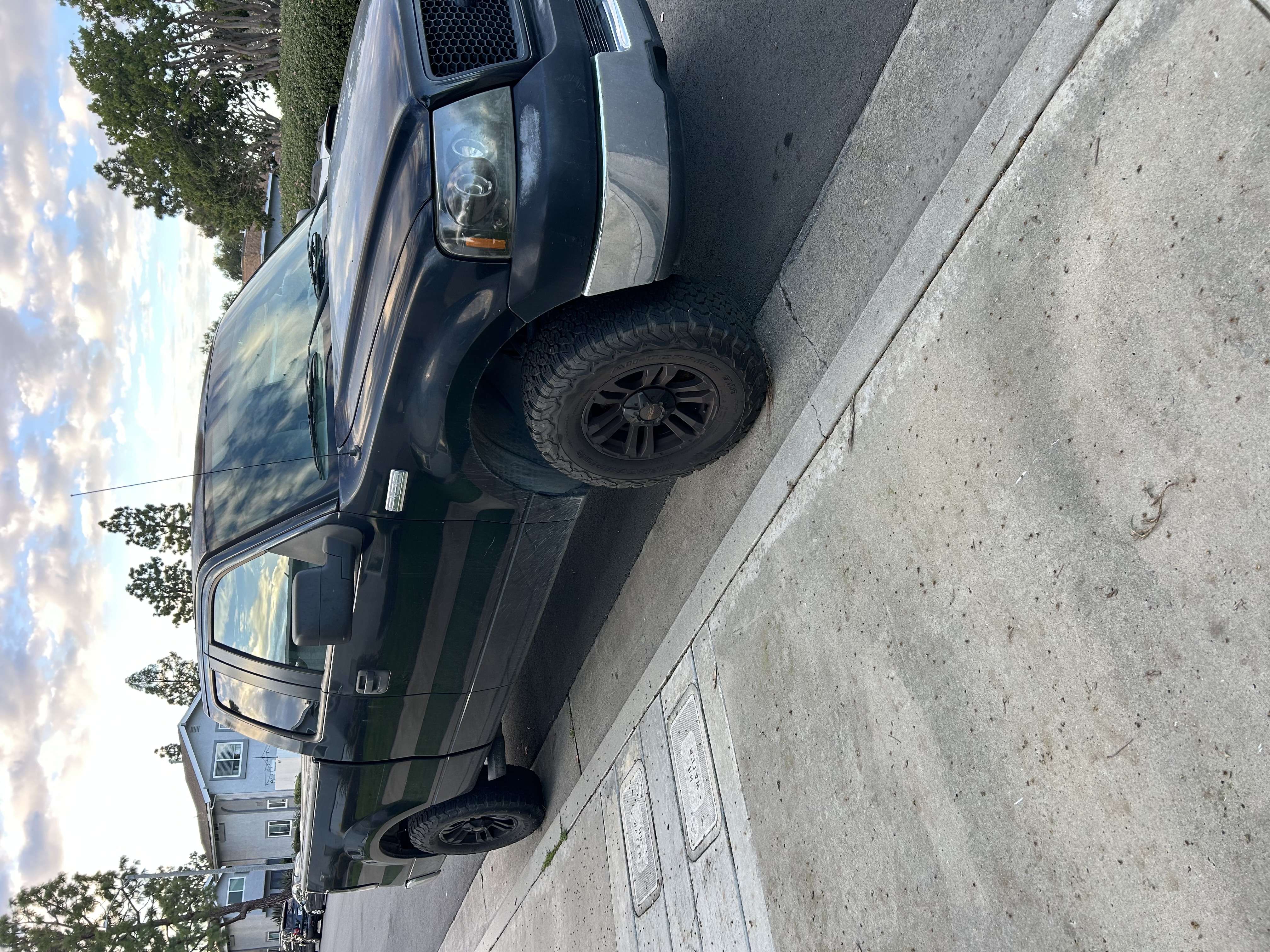 Used 2005 Ford F150 XLT RWD image 1