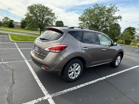 Used 2012 Nissan Murano SV AWD/4WD image 6