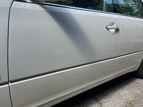 Used 2004 Lexus LS 430 w/ Modern Luxury Pkg RWD image 21