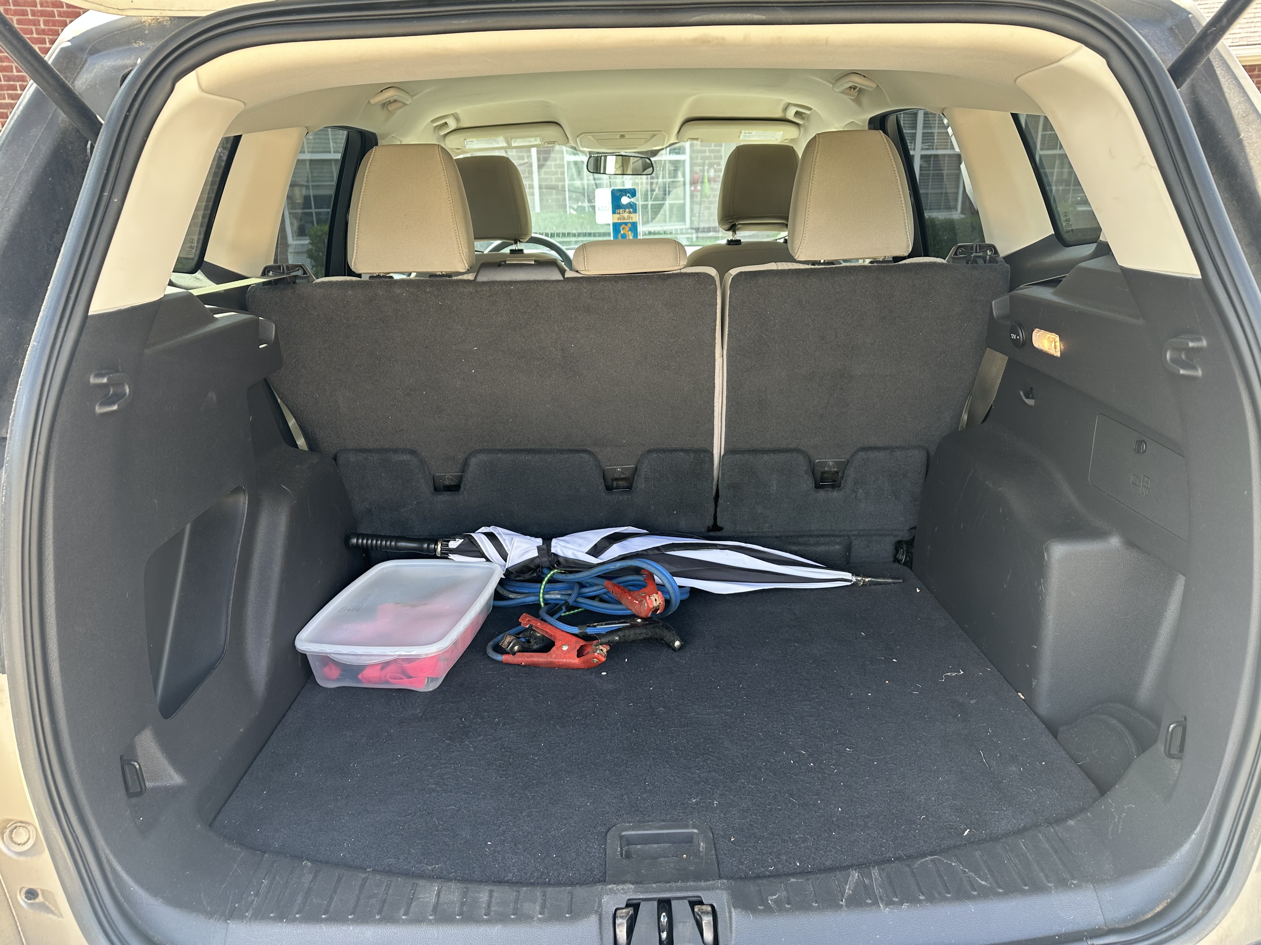 Used 2017 Ford Escape SE FWD image 10