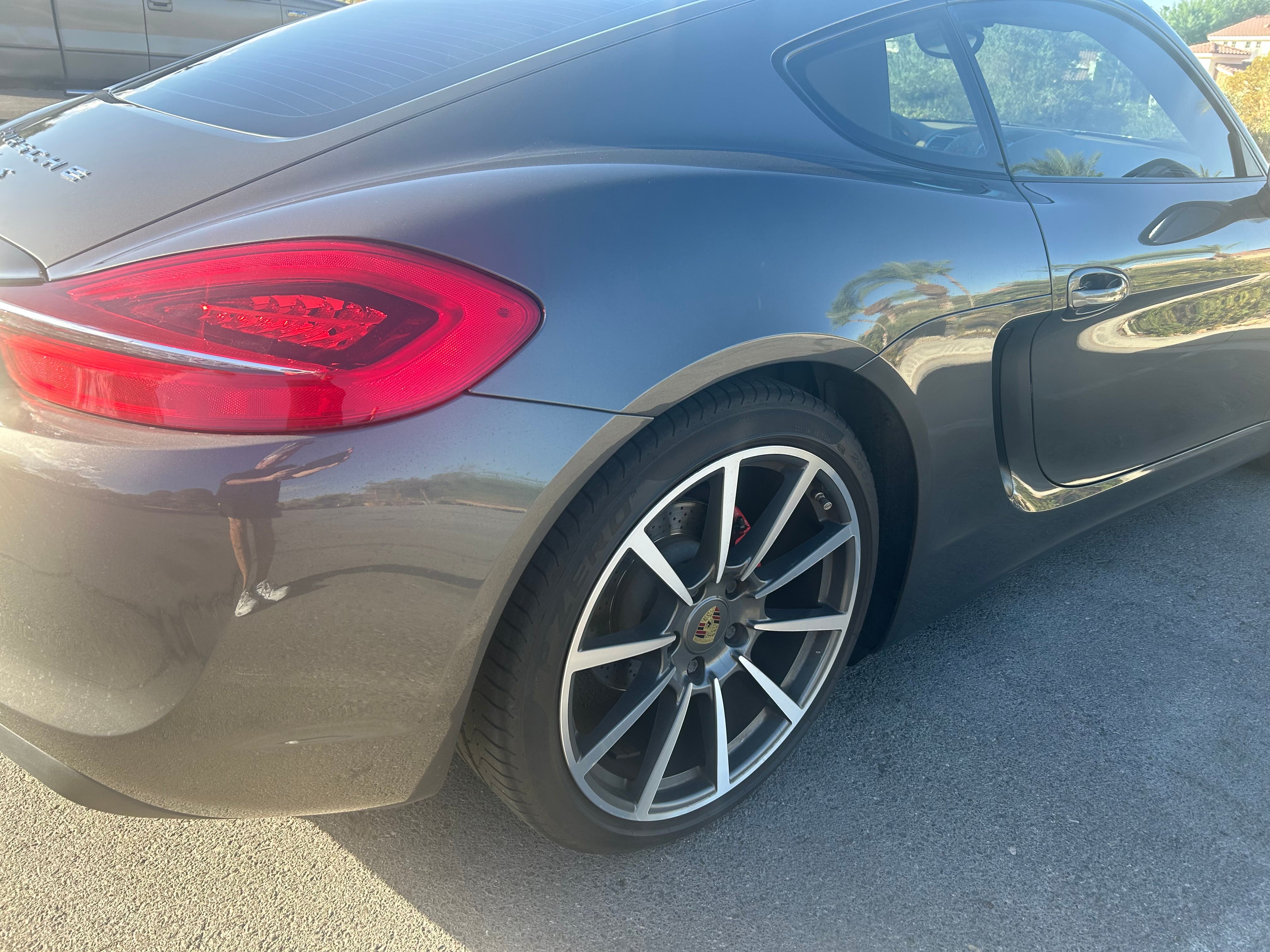 Used 2014 Porsche Cayman S RWD image 4
