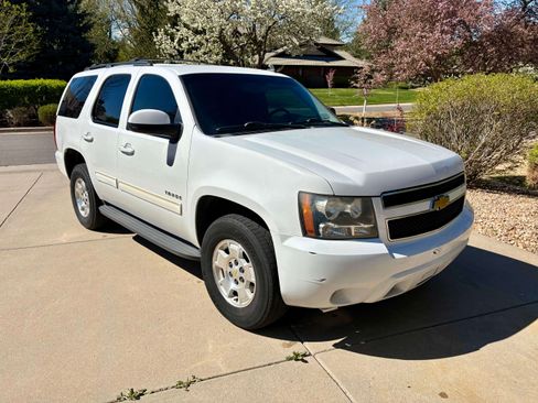 Used 2014 Chevrolet Tahoe LS image 1