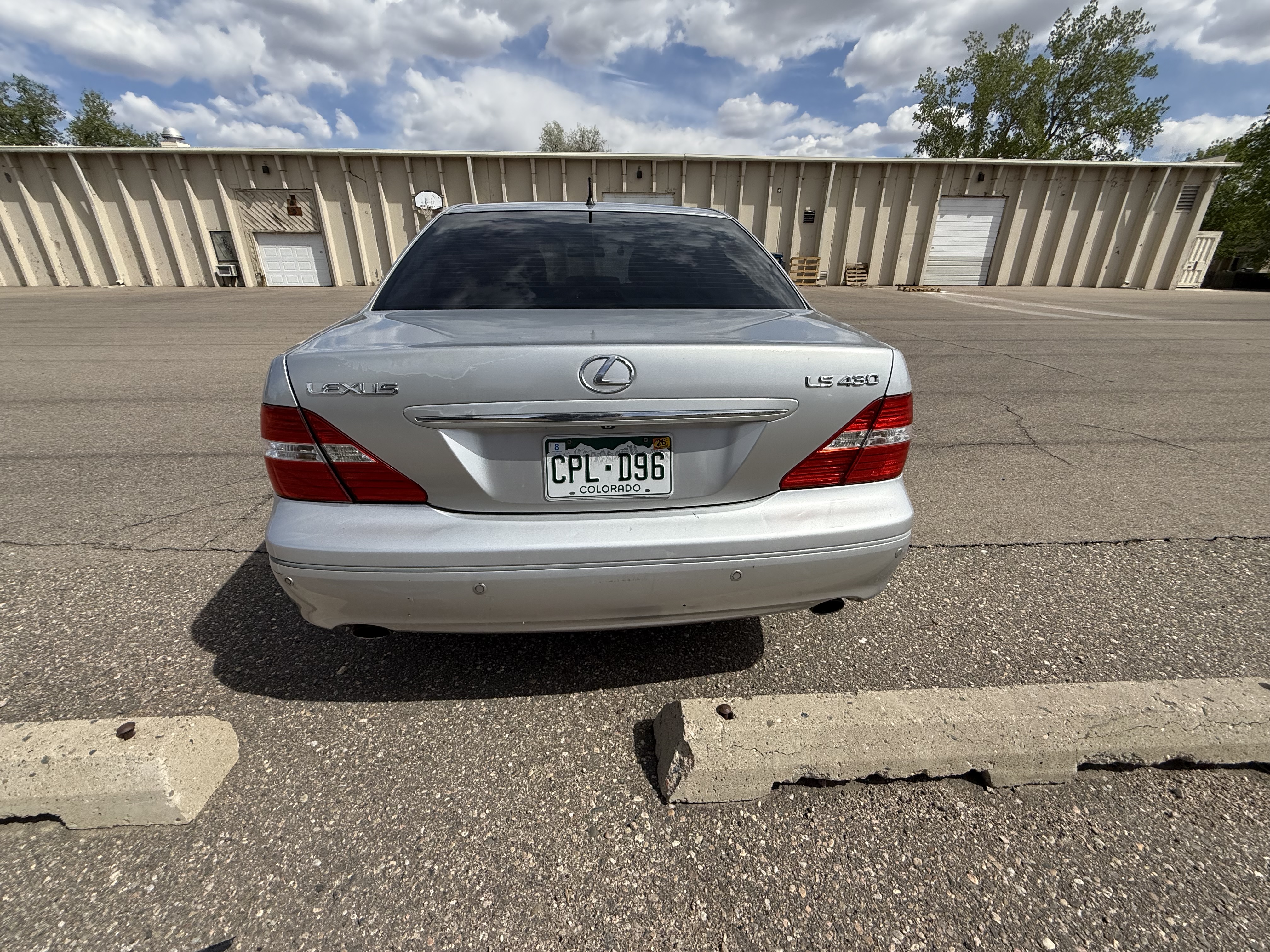 Used 2006 Lexus LS 430 RWD image 1