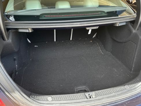 Used 2017 Mercedes-Benz E 300 E 300 Sedan 4D image 8