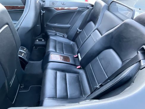 Used 2011 Mercedes-Benz E 550 Cabriolet image 13