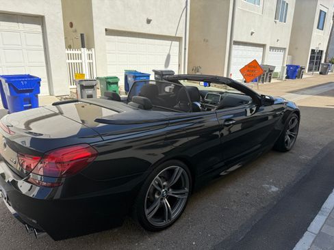 Used 2014 BMW M6 Convertible image 14