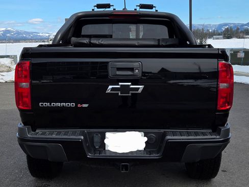 Used 2018 Chevrolet Colorado ZR2 w/ ZR2 Midnight Special Edition image 8