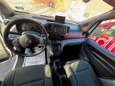 Used 2017 Nissan NV200 SV w/ Technology Package image 9