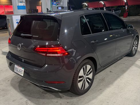 Used 2019 Volkswagen e-Golf SEL Premium FWD image 5