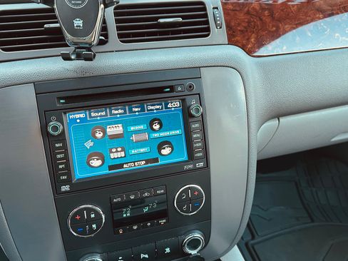 Used 2009 GMC Yukon 4WD Hybrid image 15