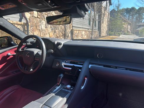 Used 2018 Lexus LC 500 Coupe image 10