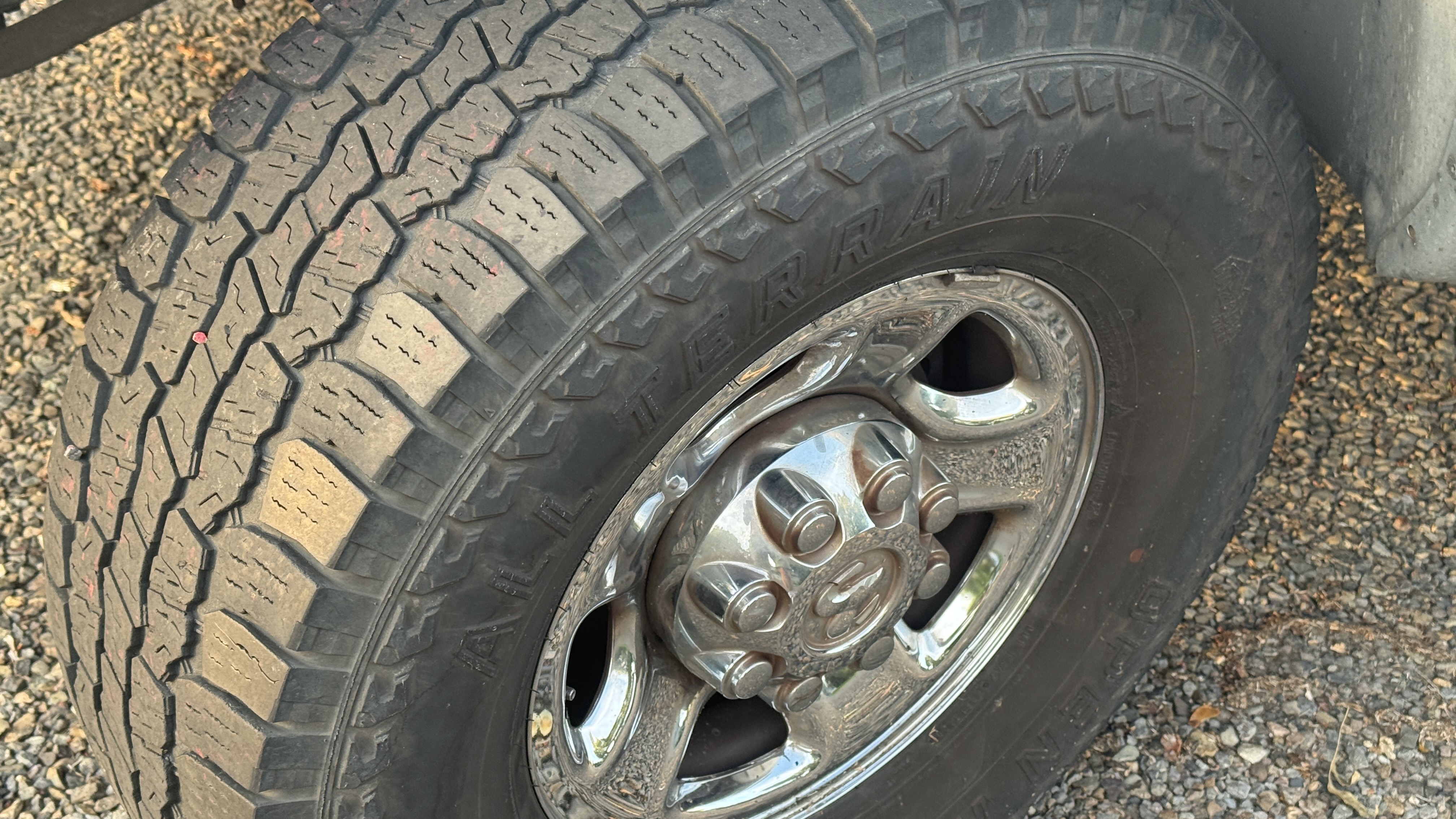 Used 2005 Dodge Ram 2500 Truck SLT AWD/4WD image 10