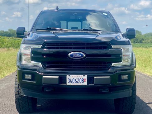 Used 2019 Ford F150 Lariat w/ Equipment Group 502A Luxury AWD/4WD image 2