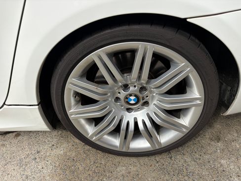 Used 2008 BMW 550i Sedan image 9