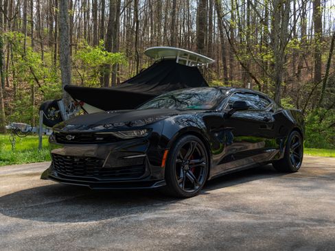 Used 2023 Chevrolet Camaro SS image 9