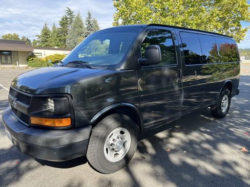 Used 2015 Chevrolet Express 2500 LS image 14