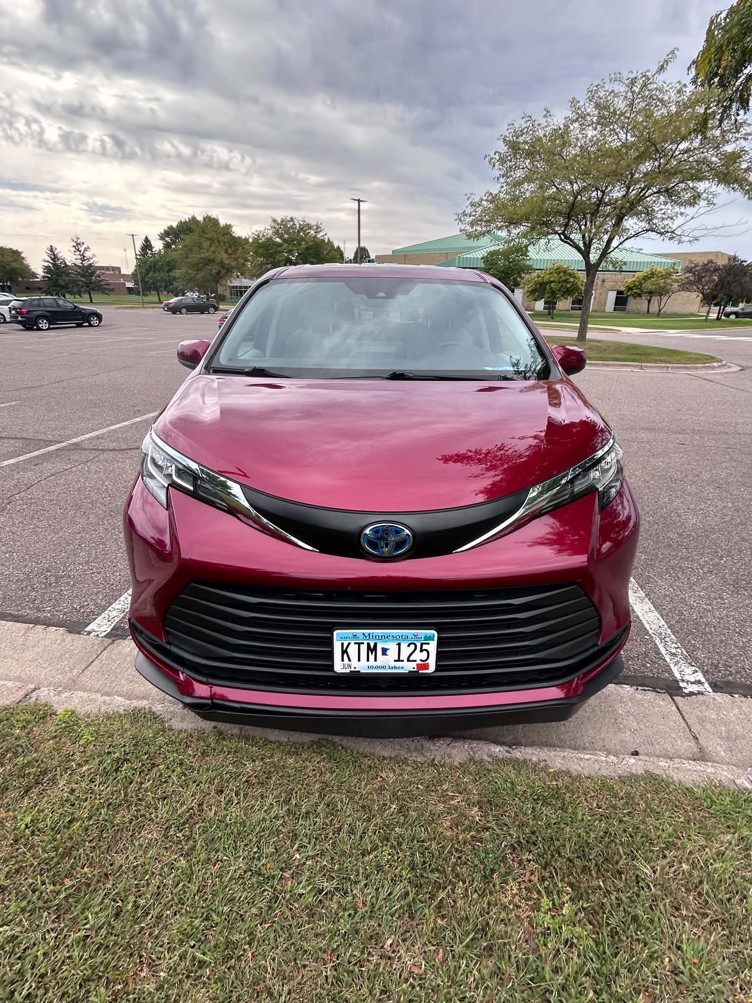 Used 2022 Toyota Sienna LE FWD image 5