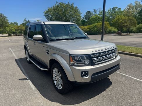 Used 2016 Land Rover LR4 HSE LUX image 5