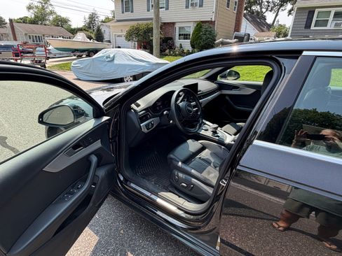 Used 2019 Audi A4 2.0T Prestige w/ Prestige Package AWD/4WD image 17