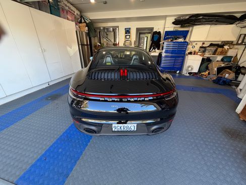 Used 2023 Porsche 911 Carrera T image 2