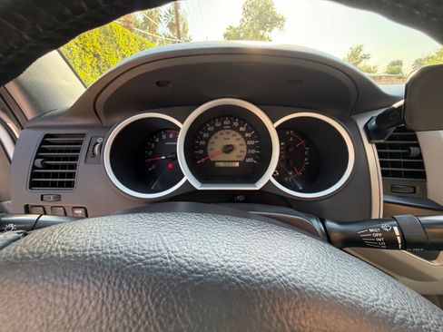 Used 2008 Toyota Tacoma PreRunner image 11