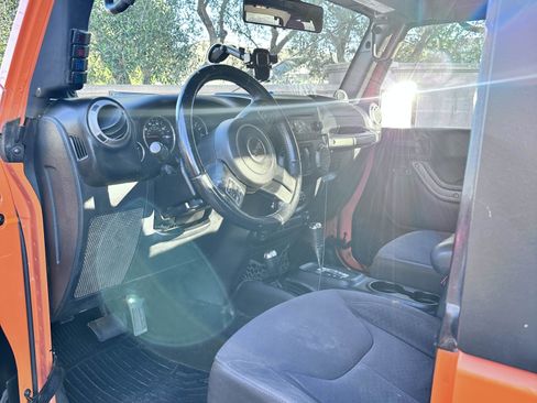 Used 2013 Jeep Wrangler Sport image 22