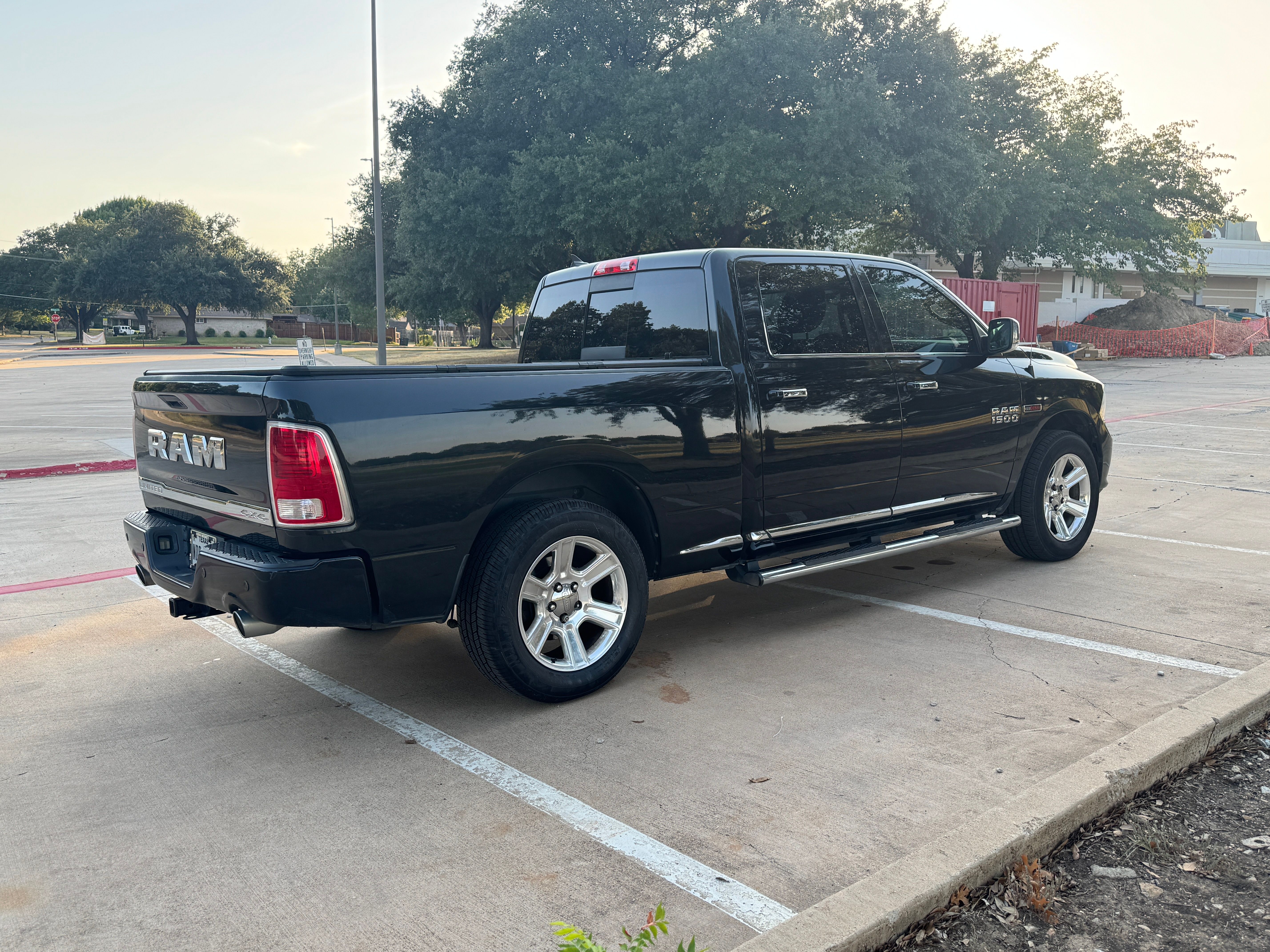 Used 2016 RAM 1500 Limited AWD/4WD image 8