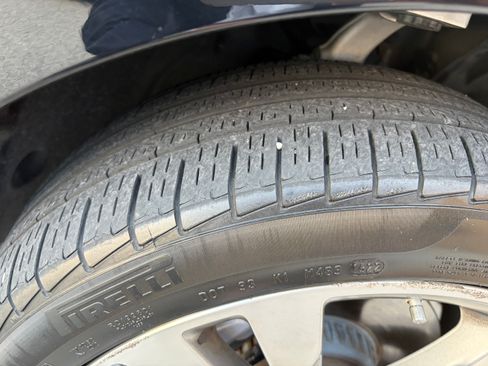 Used 2019 Mercedes-Benz C 300 4MATIC Sedan image 20