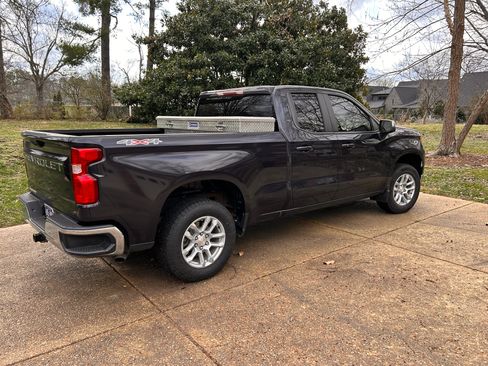 Used 2023 Chevrolet Silverado 1500 LT image 6