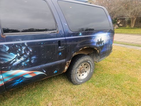 Used 2000 Ford Excursion XLT AWD/4WD image 14