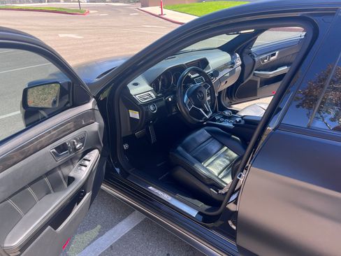 Used 2014 Mercedes-Benz E 63 AMG S-Model image 12