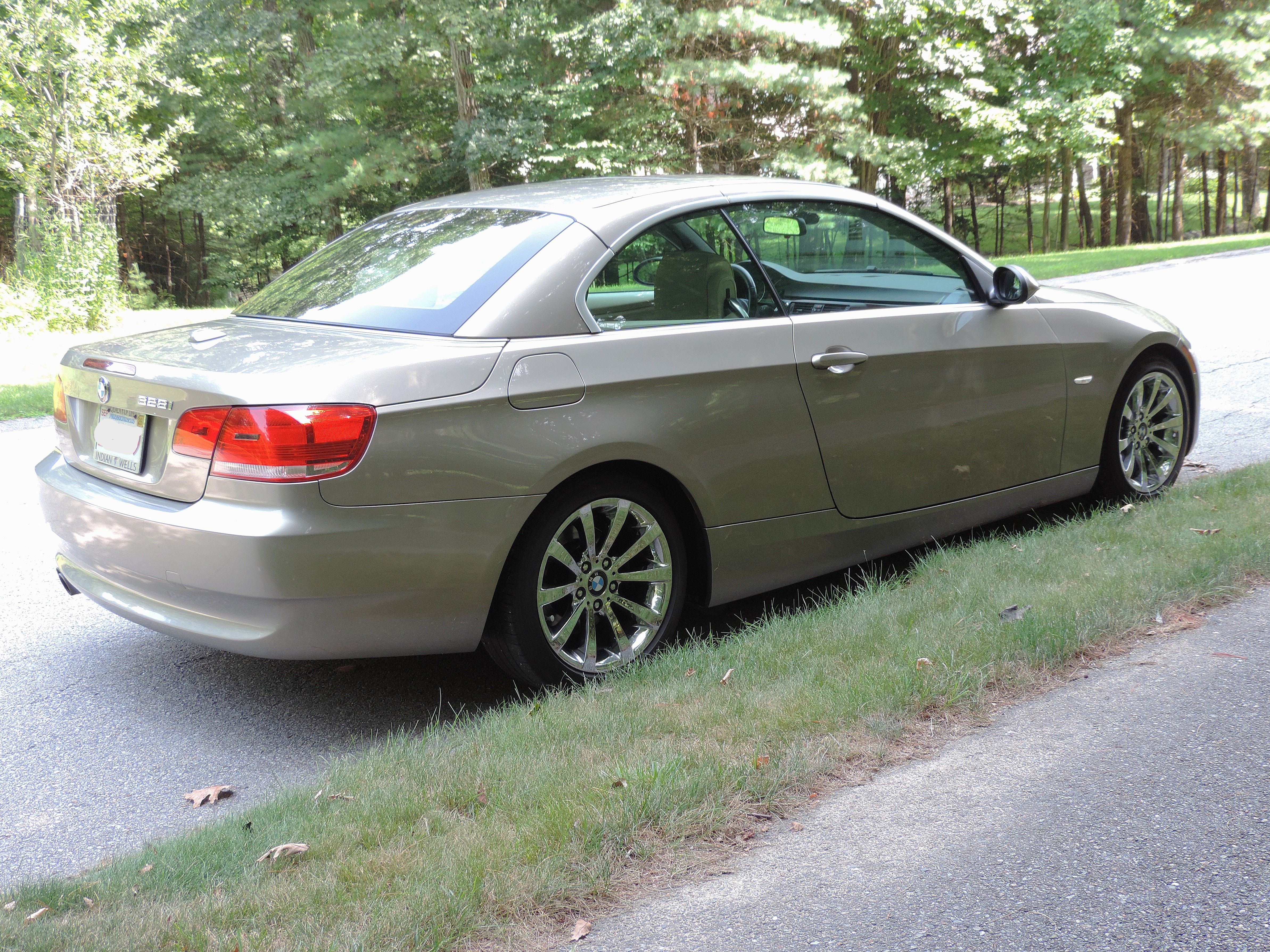 Used 2008 BMW 328i Convertible RWD image 8