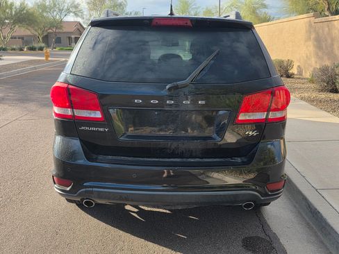 Used 2012 Dodge Journey R/T w/ Flexible Seating Group image 5