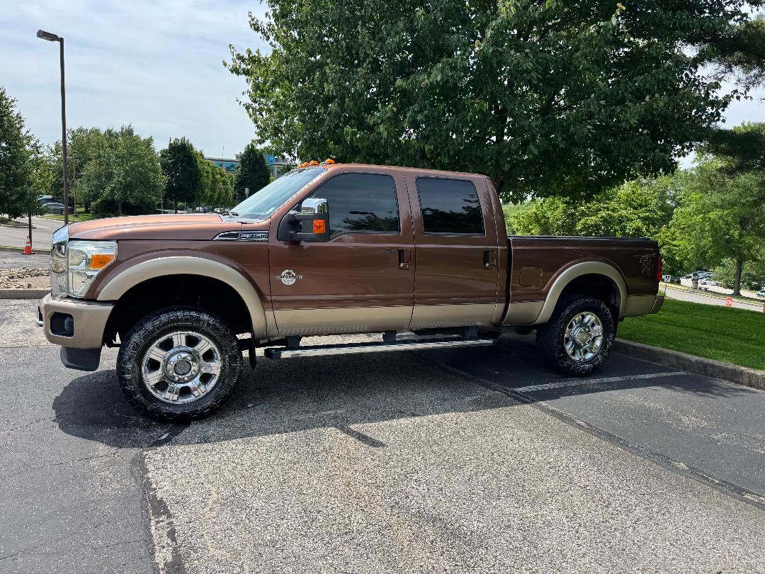Used 2012 Ford F350 Lariat w/ Chrome Pkg AWD/4WD image 2