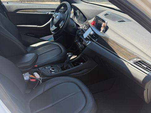 Used 2018 BMW X1 sDrive28i FWD image 11