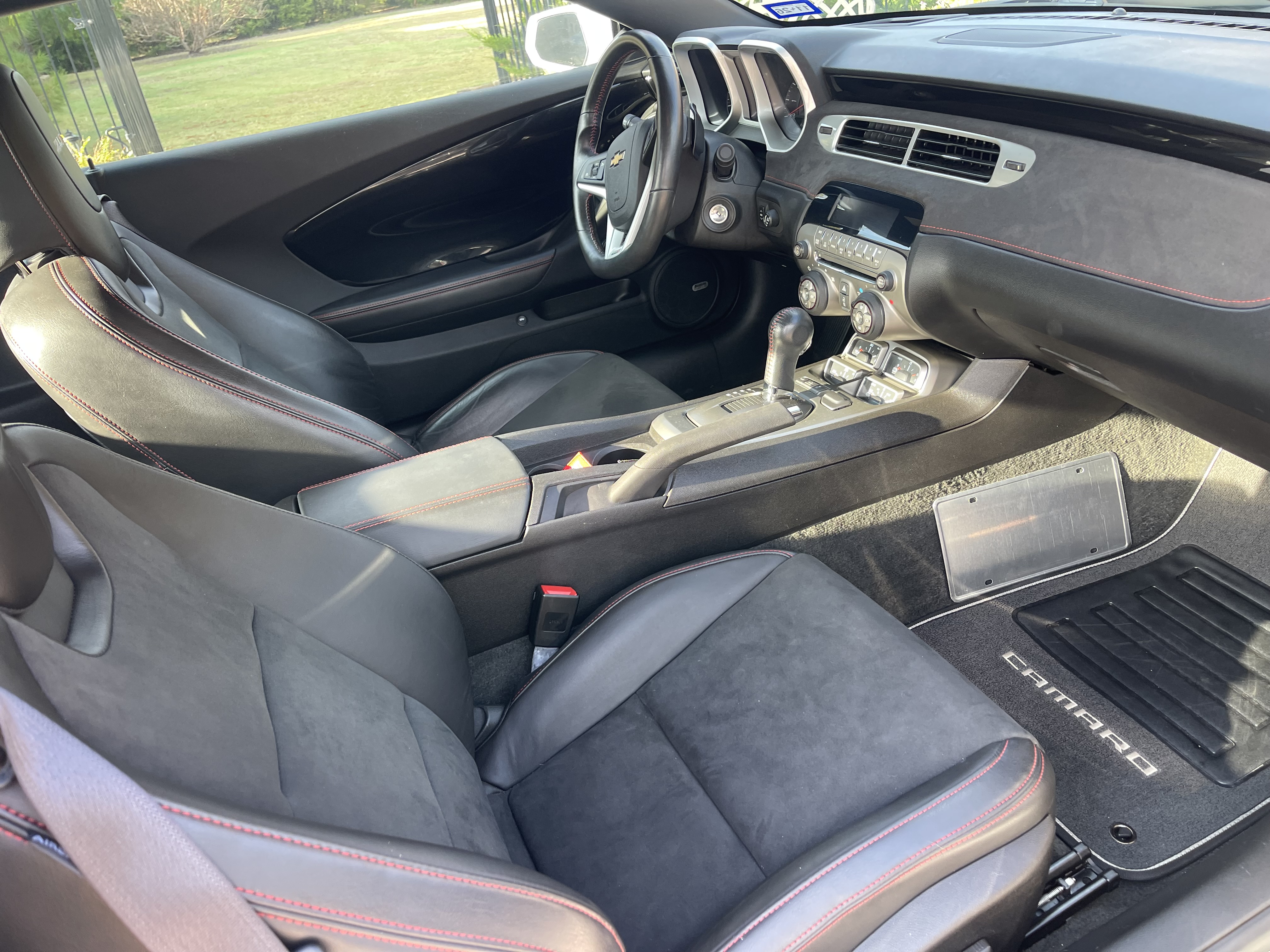 Used 2012 Chevrolet Camaro ZL1 RWD image 6
