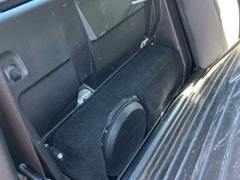 Used 2019 Toyota Tacoma TRD Off-Road image 14