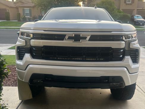 Used 2023 Chevrolet Silverado 1500 RST image 5