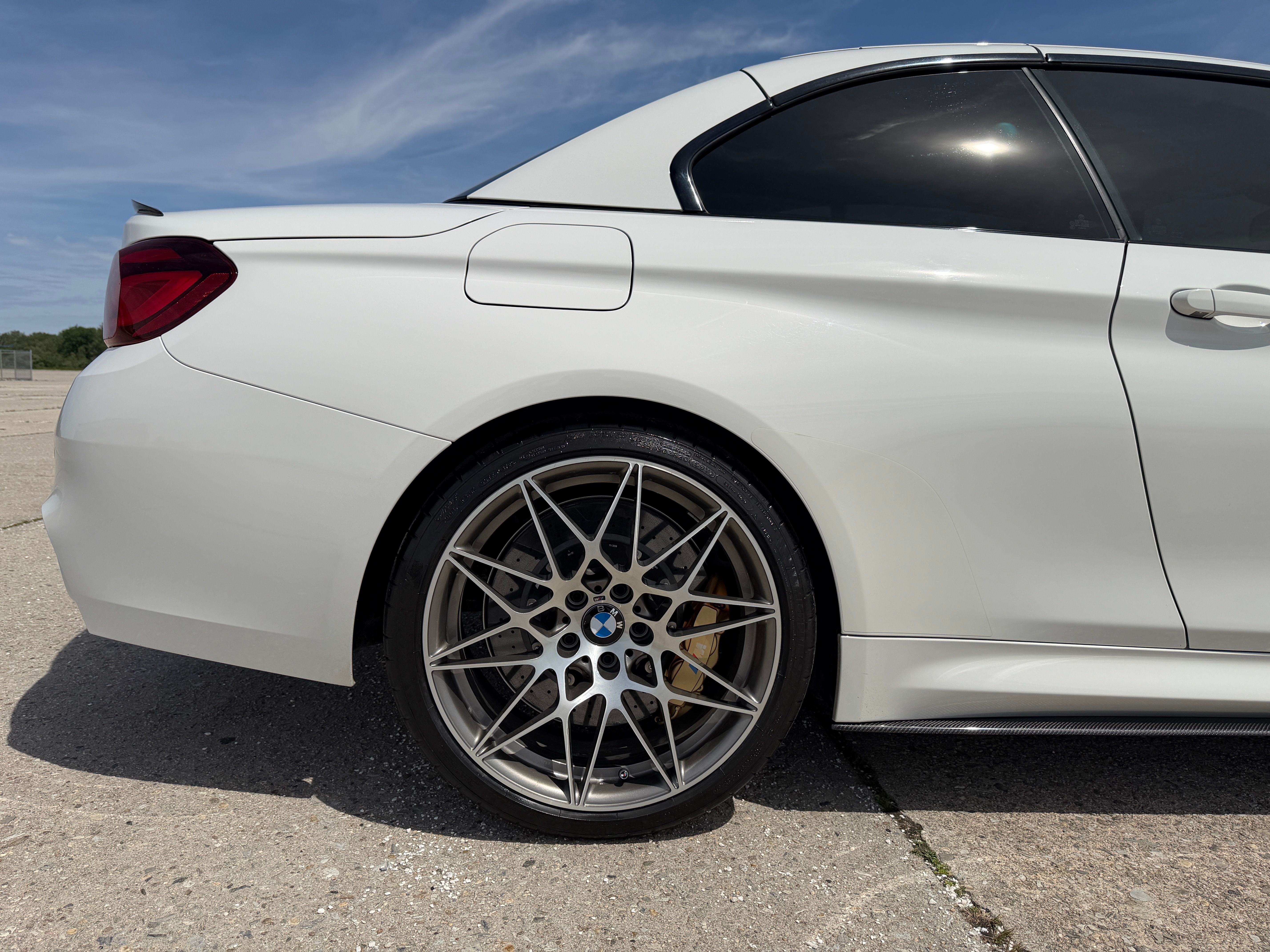 Used 2020 BMW M4 Convertible w/ Competition Package RWD image 13