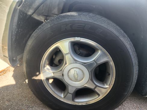 Used 2008 Chevrolet TrailBlazer Sport Utility 4D image 9