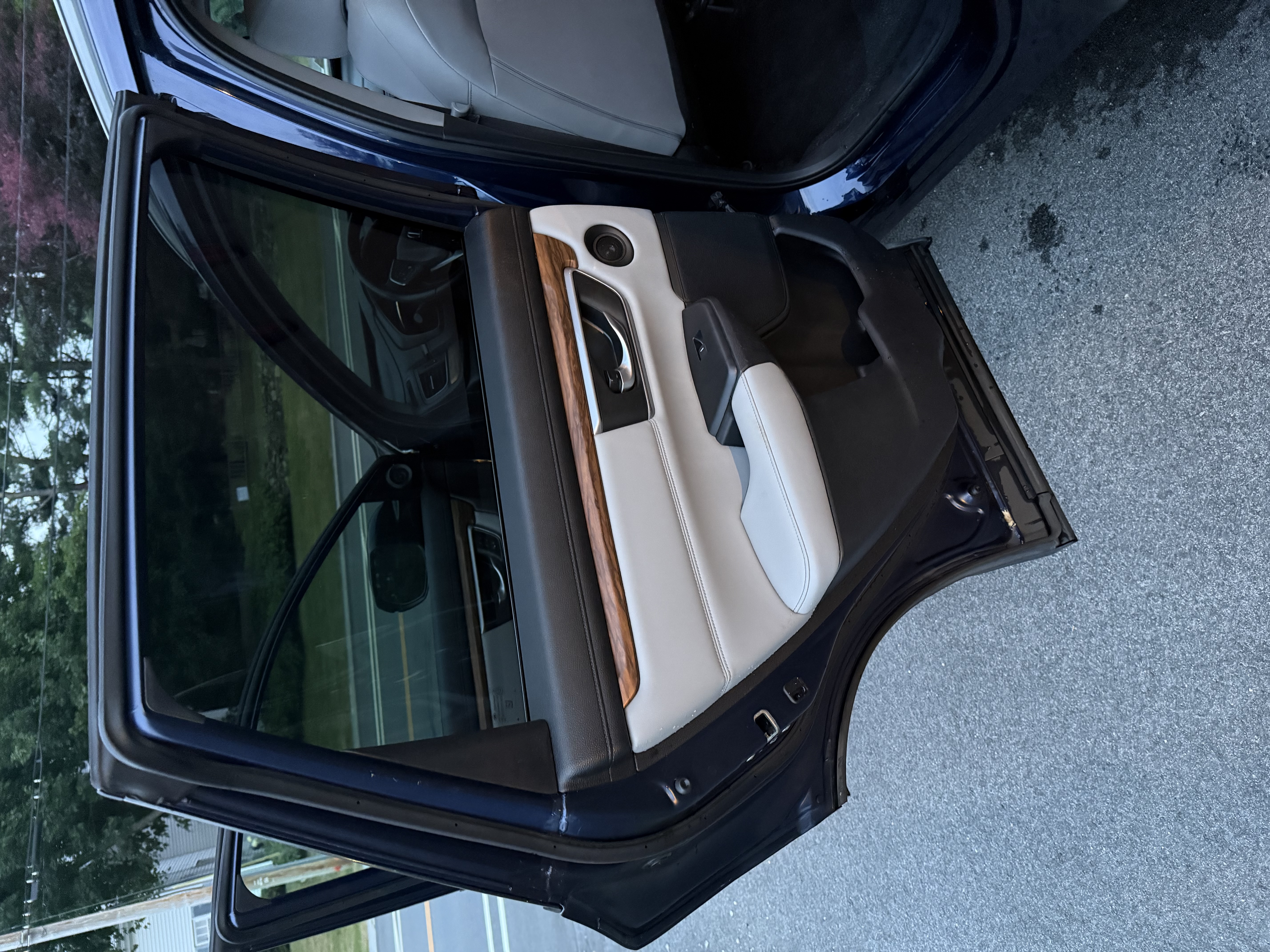 Used 2017 Honda CR-V Touring image 23