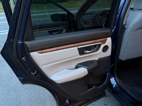 Used 2017 Honda CR-V Touring image 23