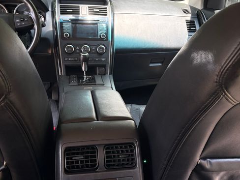 Used 2013 MAZDA CX-9 Touring FWD image 4