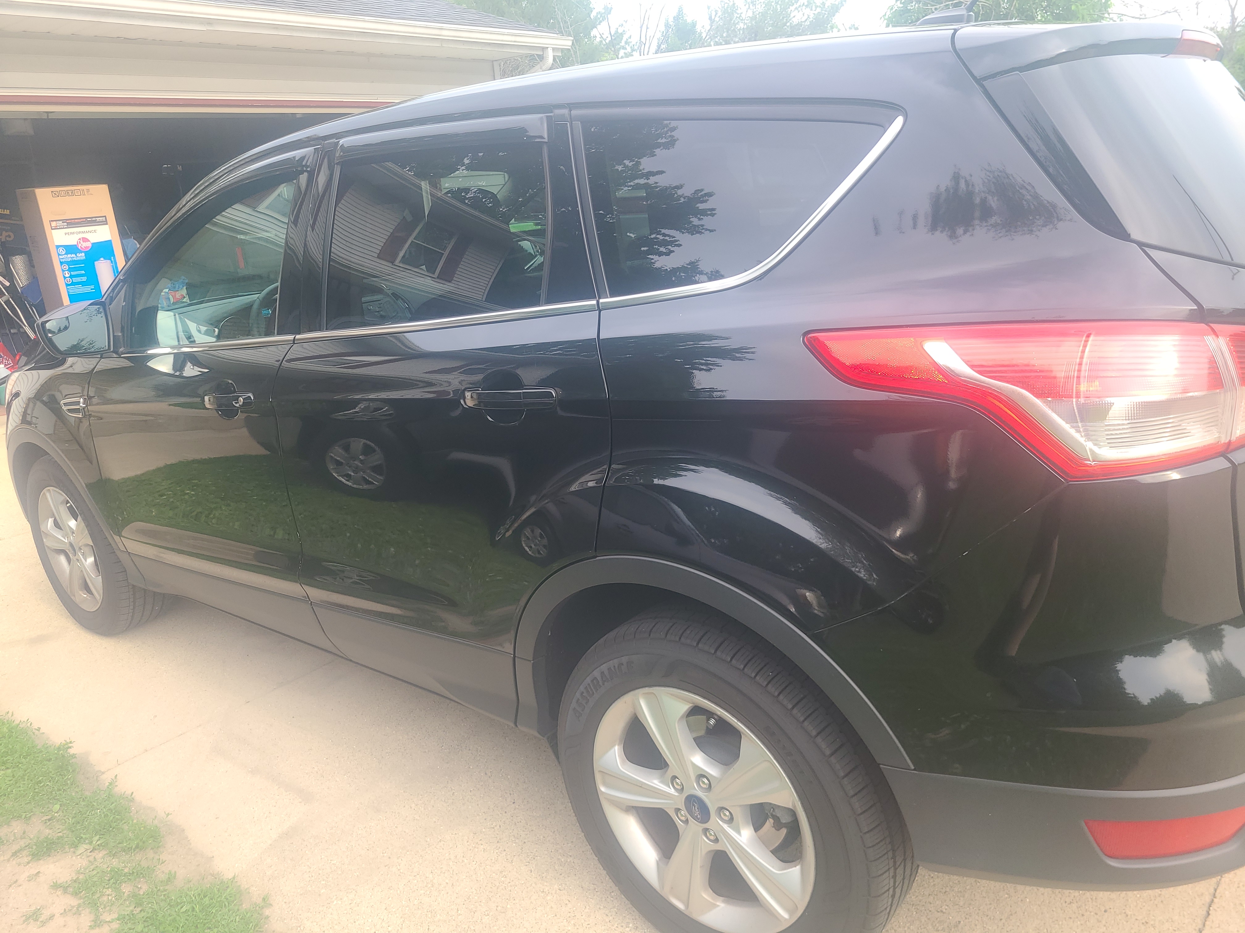 Used 2015 Ford Escape SE AWD/4WD image 11