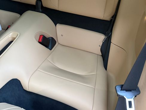 Used 2014 Porsche 911 Turbo S image 22